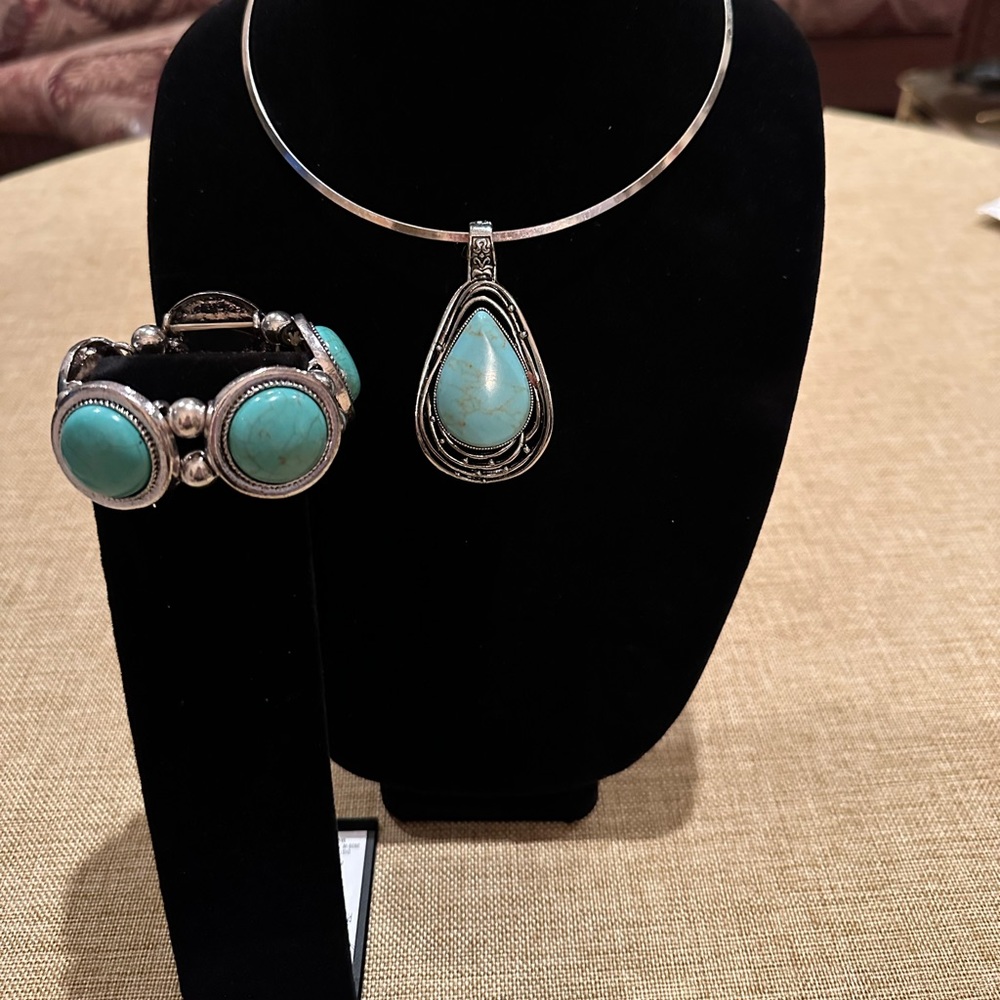 Faux Turquoise Pendant & Bracelet